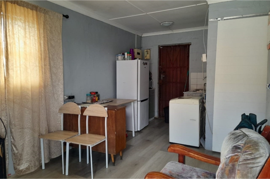 2 Bedroom Property for Sale in The Hague Western Cape